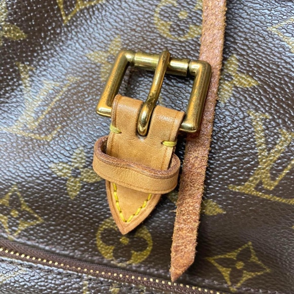 Authentic Louis Vuitton Montsouris MM main image 10
